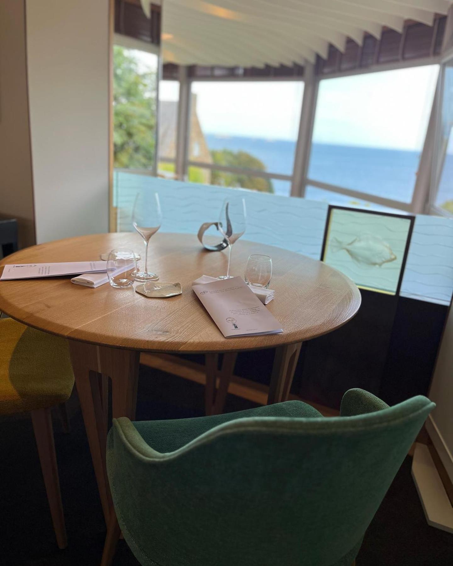 Logis Hotel De Carantec Bagian luar foto