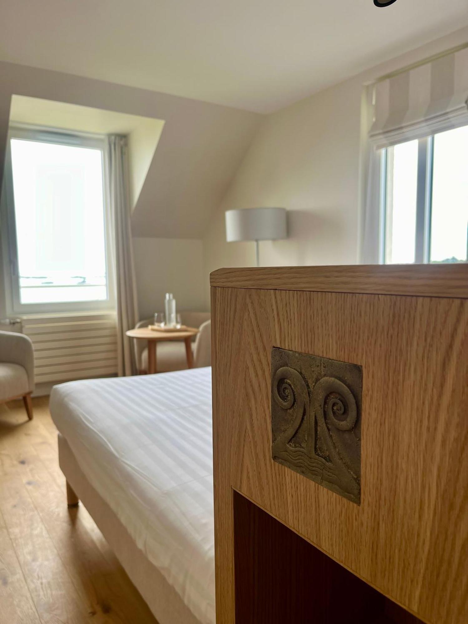 Logis Hotel De Carantec Bagian luar foto