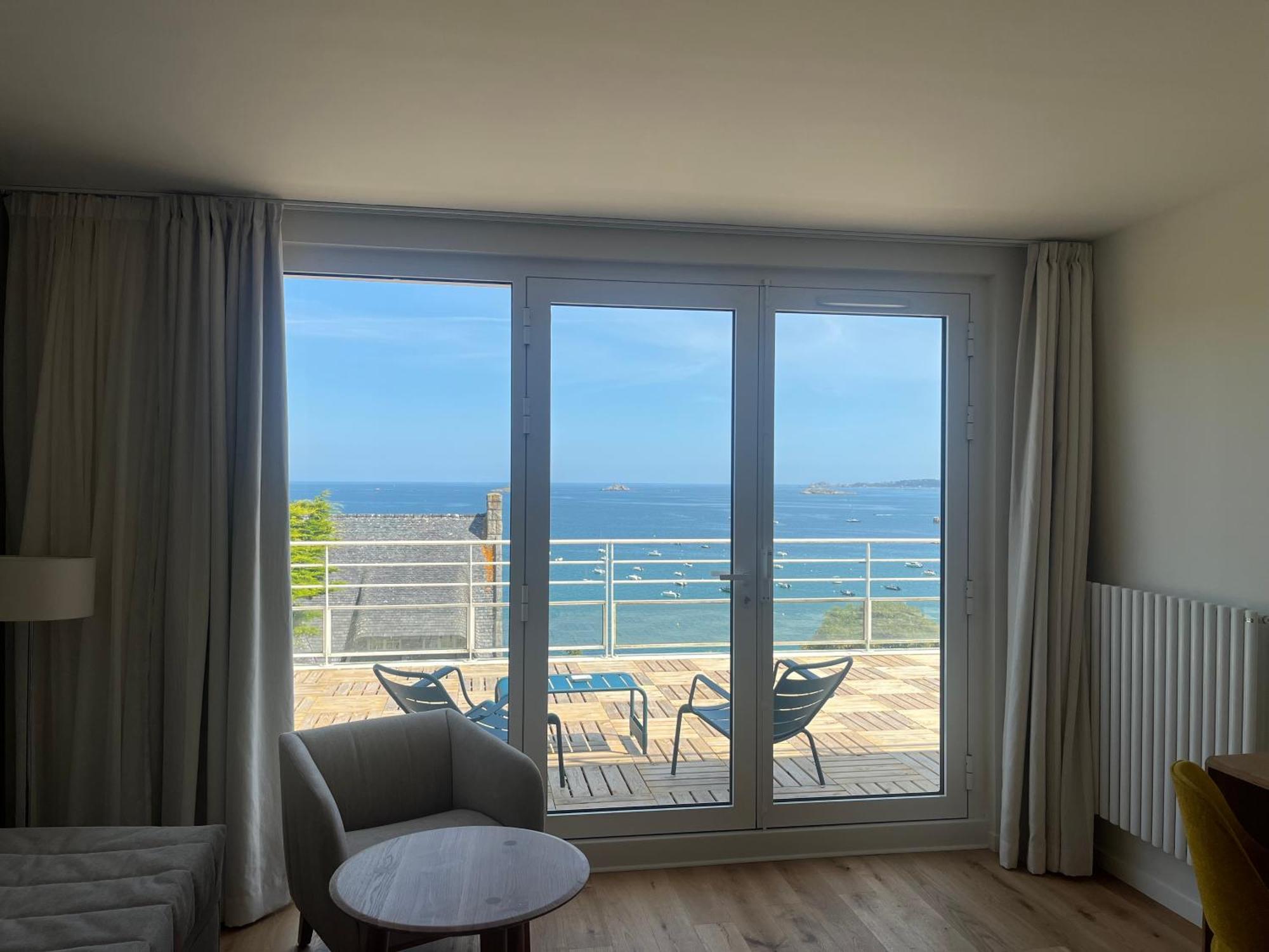 Logis Hotel De Carantec Bagian luar foto